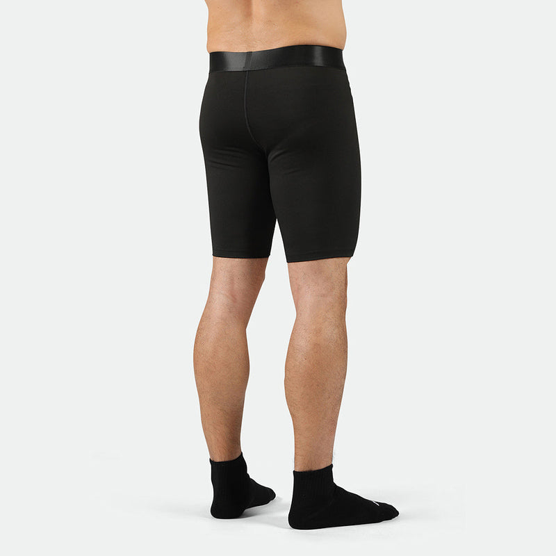 MEN-GO-BEYOND-FIRM-SHORT (BLACK)