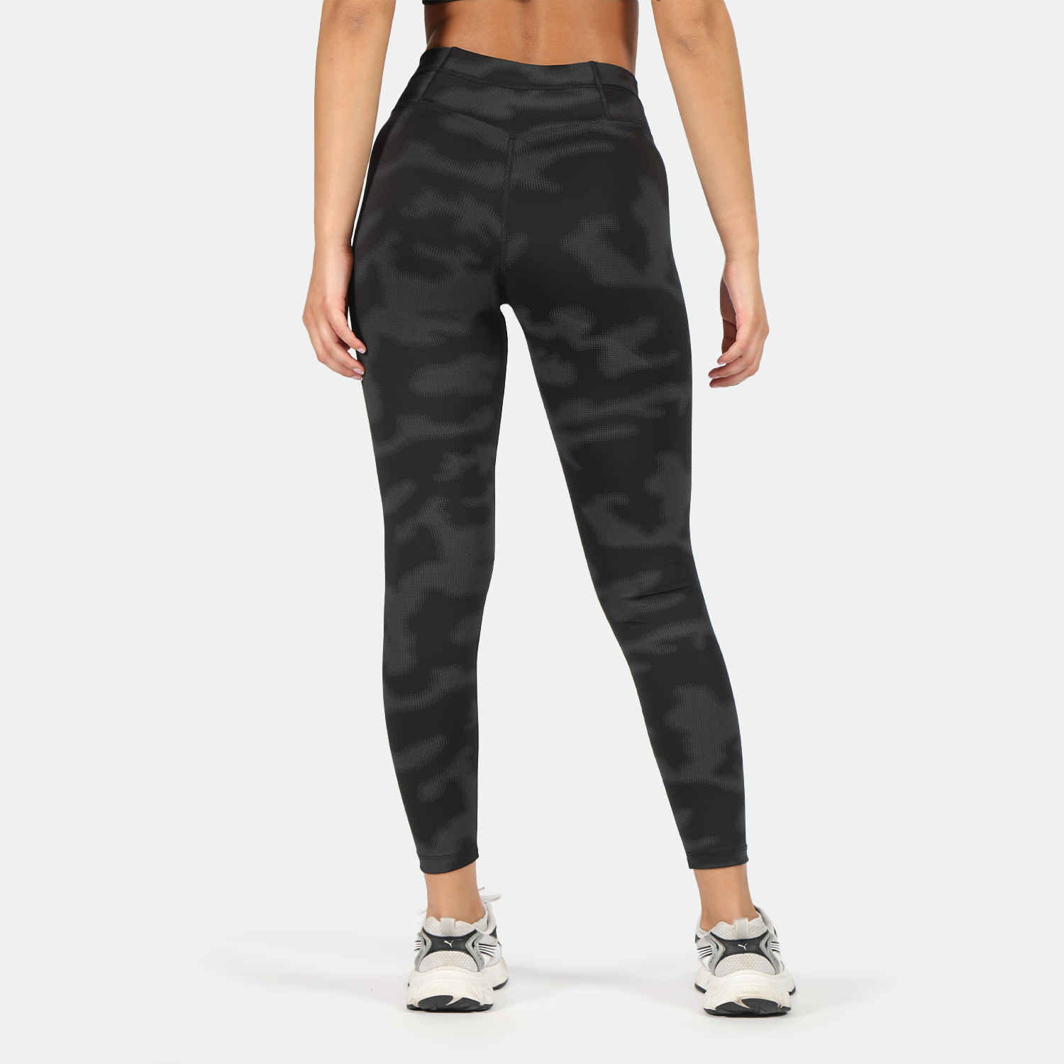 WOMEN-GO-BEYOND V-CUT LEGGING (ILLUMINATED-BLACK)