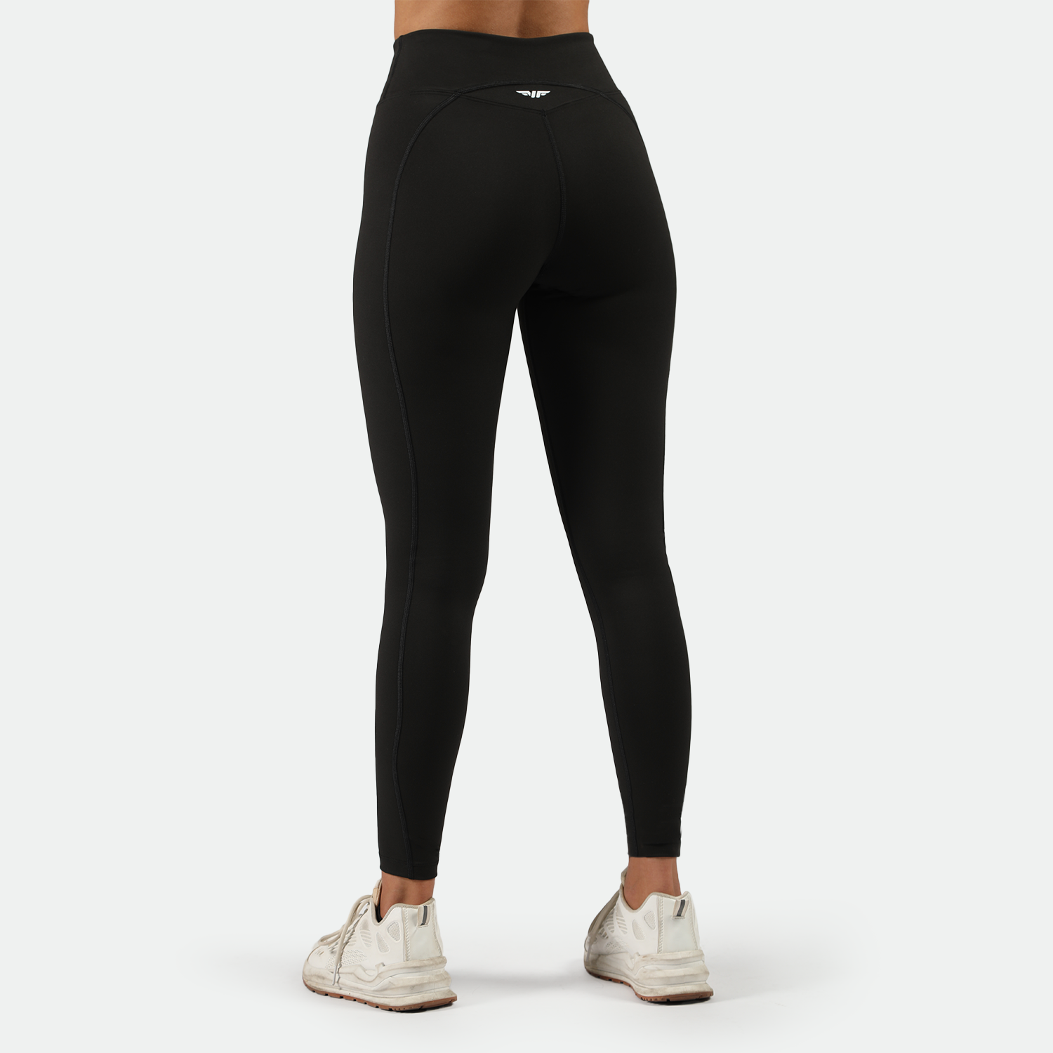 WOMEN-GO-BEYOND-LEGGING BACK CUT (BLACK)