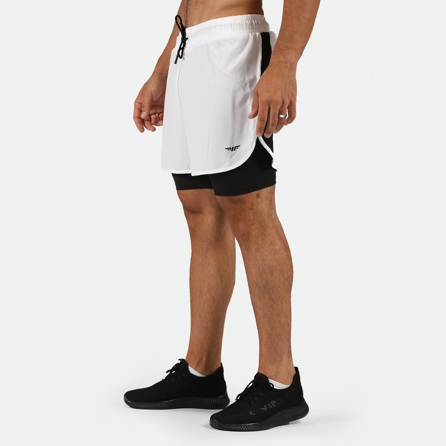 MEN-GO BEYOND-DYNAMIC-2 IN 1 SHORT (WHITE)